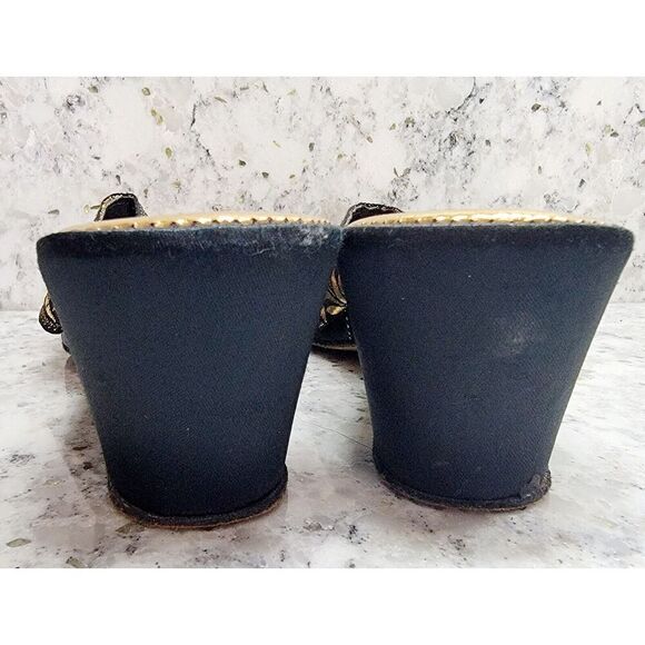 Honeybugs Sandals Strappy Black And Gold Ornate Slip On 2" Heel Vintage - Picture 5 of 8